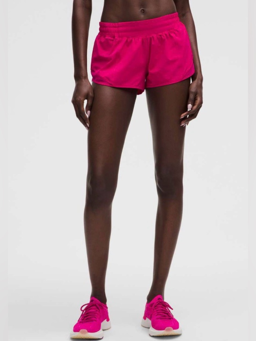 Lululemon Hotty Hot Low-Rise Lined Short 2.5”